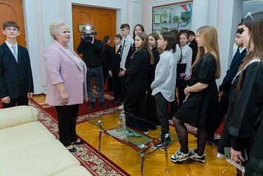 Без галстуков и на равных